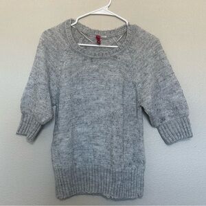 Gray Women's Sweater with Puff Sleeves size 4